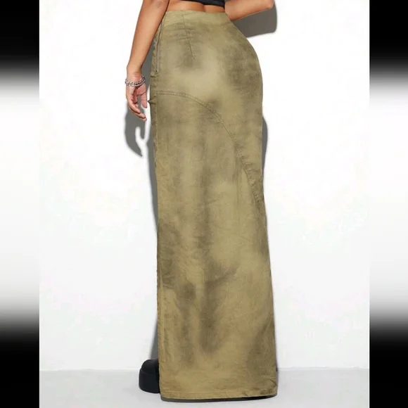 Women's Simple Fashion High Slit Casual Denim Mini Skirt, Daily Wear - Picture 3 of 4